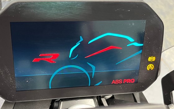 Gebrauchtmotorrad BMW F 900 R - Bild 13