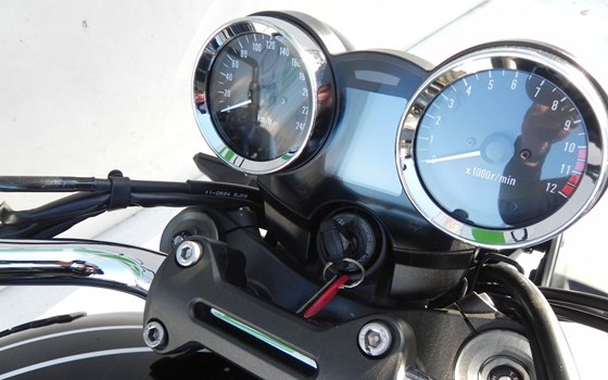 Gebrauchtmotorrad Kawasaki Z900 RS - Bild 18