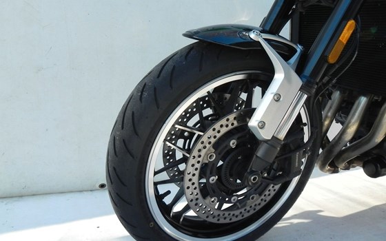 Gebrauchtmotorrad Kawasaki Z900 RS - Bild 6