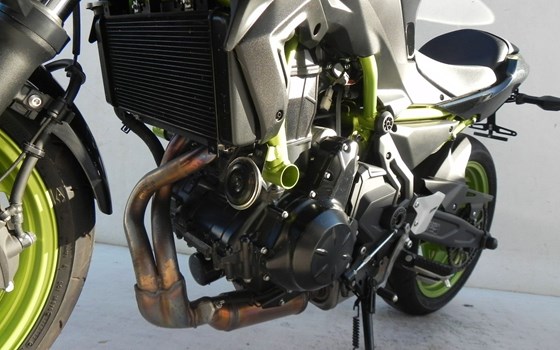 Gebrauchtmotorrad Kawasaki Z650 - Bild 8