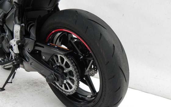 Gebrauchtmotorrad Kawasaki Z650 - Bild 4