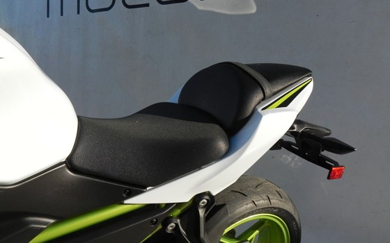 Gebrauchtmotorrad Kawasaki Z650 - Bild 9