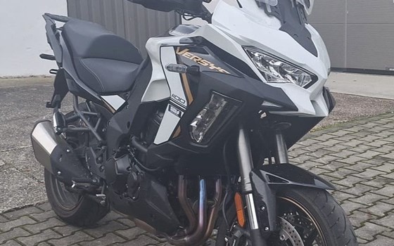 Gebrauchtmotorrad Kawasaki Versys 1100 SE - Bild 1