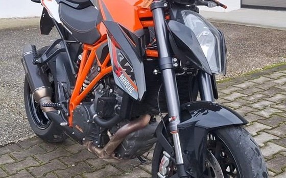 Gebrauchtmotorrad KTM 1290 Super Duke R - Bild 1