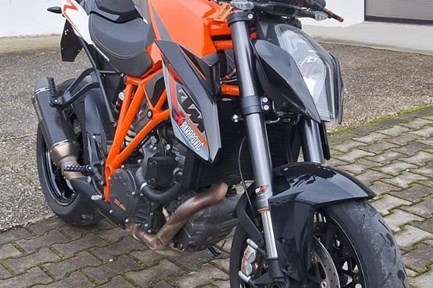 KTM 1290 Super Duke R