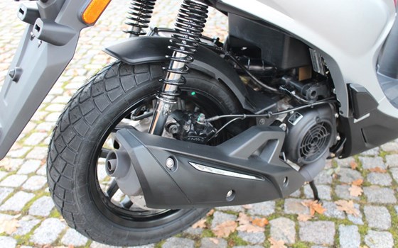 Gebrauchtmotorrad Kymco New People S 125i ABS - Bild 10