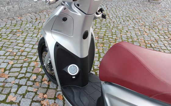Gebrauchtmotorrad Kymco New People S 125i ABS - Bild 15