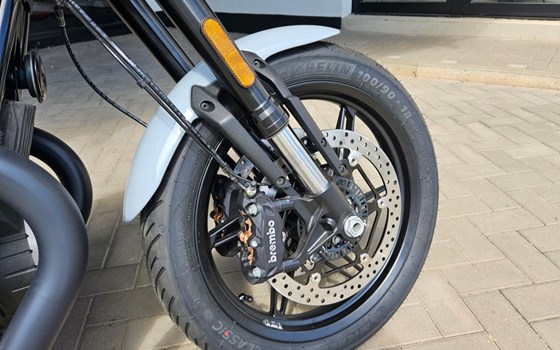 Neufahrzeug Moto Guzzi V7 Sport - Bild 12