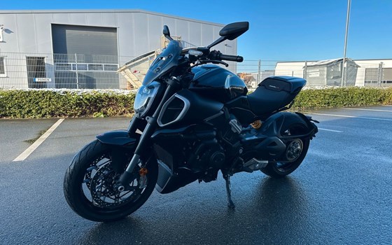 Gebrauchtmotorrad Ducati Diavel V4 - Bild 3