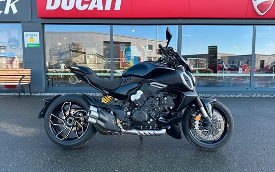 Gebrauchtmotorrad Ducati Diavel V4 - Bild 8