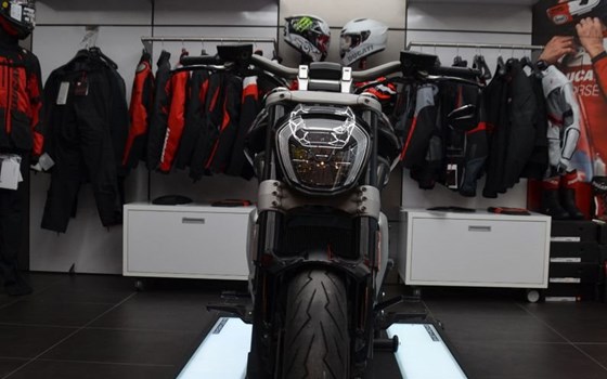 Gebrauchtmotorrad Ducati XDiavel S - Bild 3