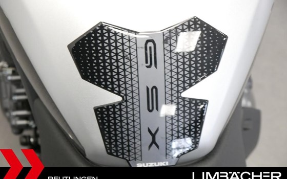 Gebrauchtmotorrad Suzuki GSX-8S - Bild 7