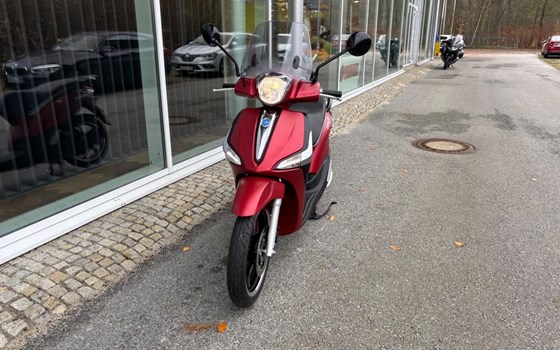 Gebrauchtmotorrad Piaggio Liberty 125 RST - Bild 5