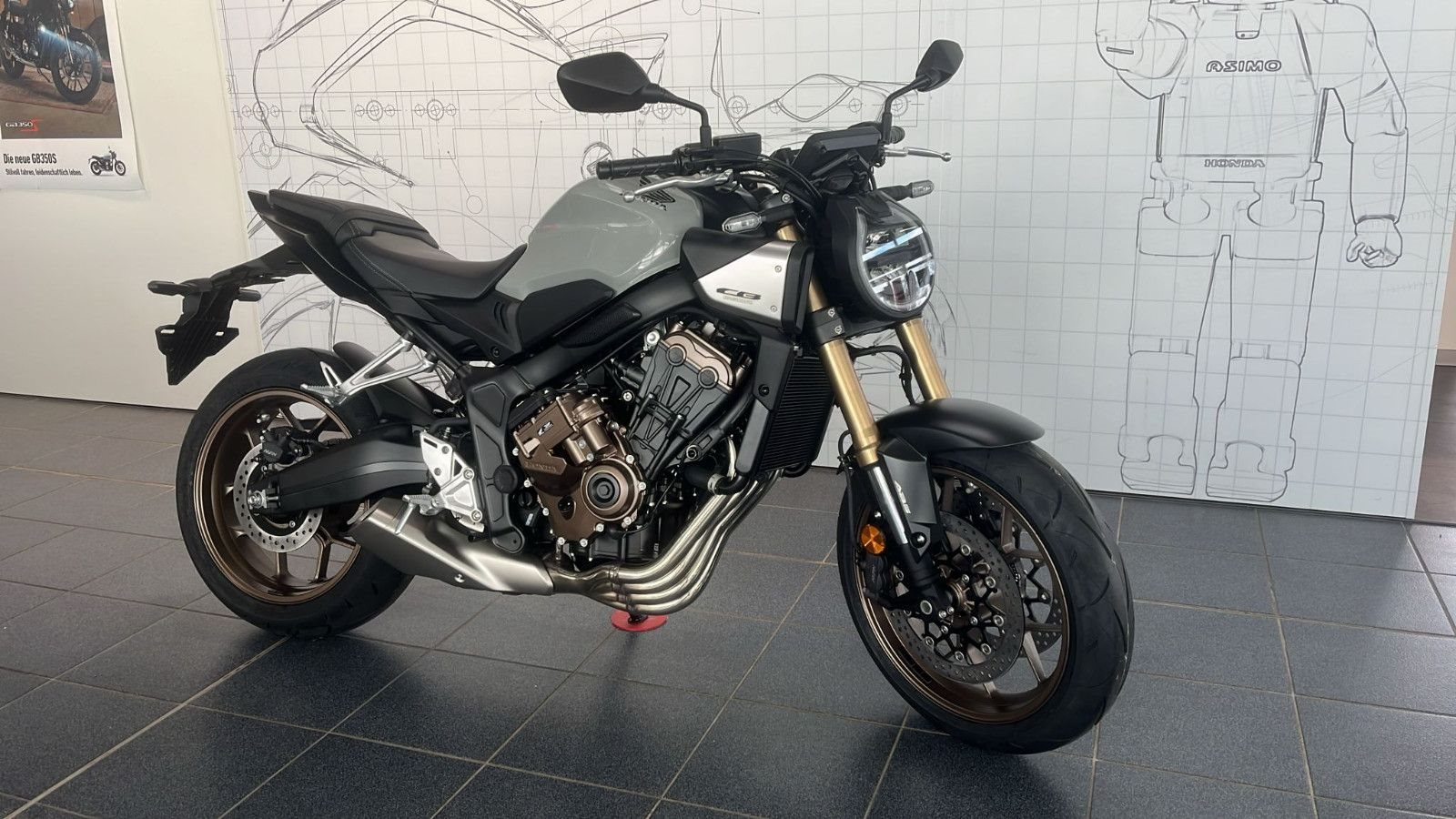 Honda CB650R E-Clutch