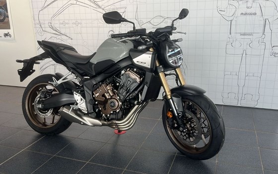 Gebrauchtmotorrad Honda CB650R E-Clutch - Bild 1