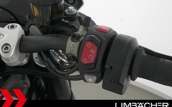Gebrauchtmotorrad Triumph Speed Triple 1050 - Bild 20