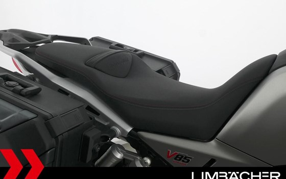 Gebrauchtmotorrad Moto Guzzi V85 Strada - Bild 24