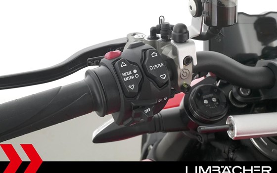 Gebrauchtmotorrad Ducati Streetfighter V4 - Bild 18
