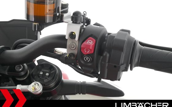 Gebrauchtmotorrad Ducati Streetfighter V4 - Bild 19