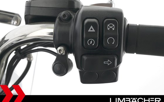 Gebrauchtmotorrad Harley-Davidson Road King Classic FLHRC - Bild 24