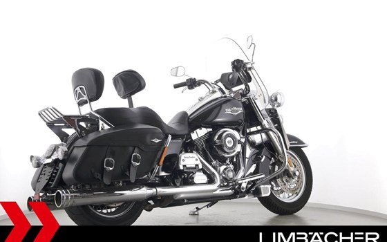 Gebrauchtmotorrad Harley-Davidson Road King Classic FLHRC - Bild 9