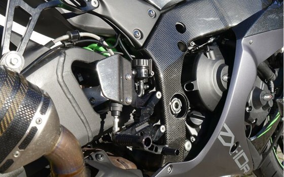 Gebrauchtmotorrad Kawasaki Ninja ZX-10R SE - Bild 14