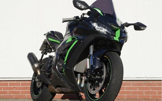 Gebrauchtmotorrad Kawasaki Ninja ZX-10R SE - Bild 2