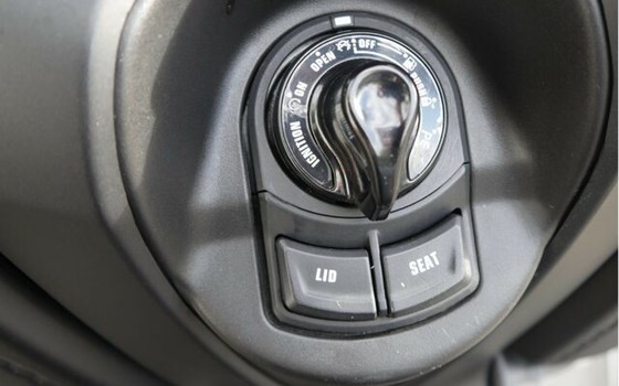 Gebrauchtmotorrad Yamaha XMAX 300 - Bild 16