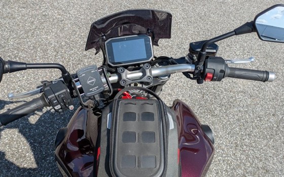 Gebrauchtmotorrad Honda CB 1000 R - Bild 7