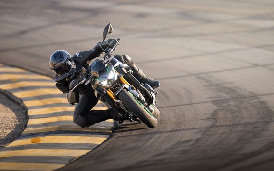 Neufahrzeug Kawasaki Z900 SE - Bild 3