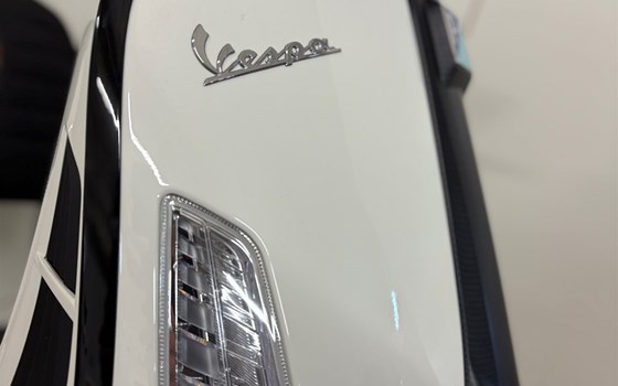 Neufahrzeug Vespa GTS 125 Super Sport - Bild 2