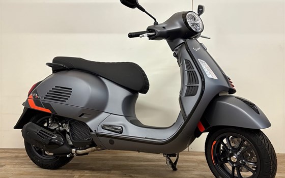 Neufahrzeug Vespa GTS 125 Super Sport - Bild 1