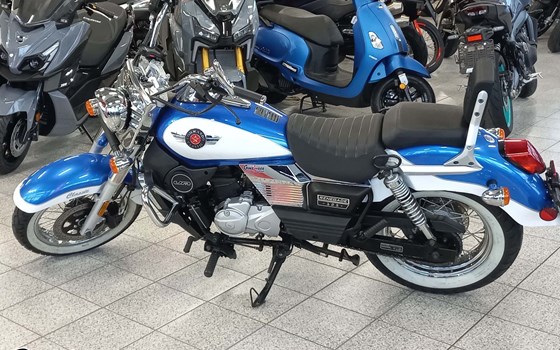 Gebrauchtmotorrad United Motors UM Renegade Commando Classic 125 - Bild 2