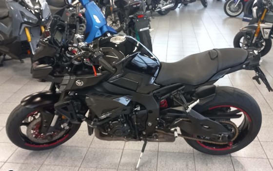 Gebrauchtmotorrad Yamaha MT-10 - Bild 1