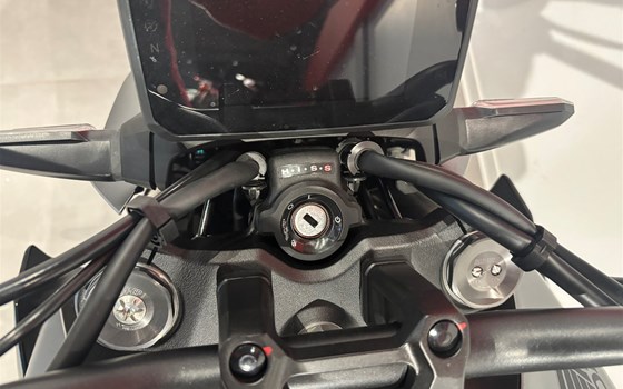 Gebrauchtmotorrad Honda CB1000 Hornet - Bild 11