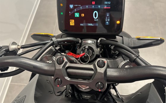 Gebrauchtmotorrad Honda CB1000 Hornet - Bild 6