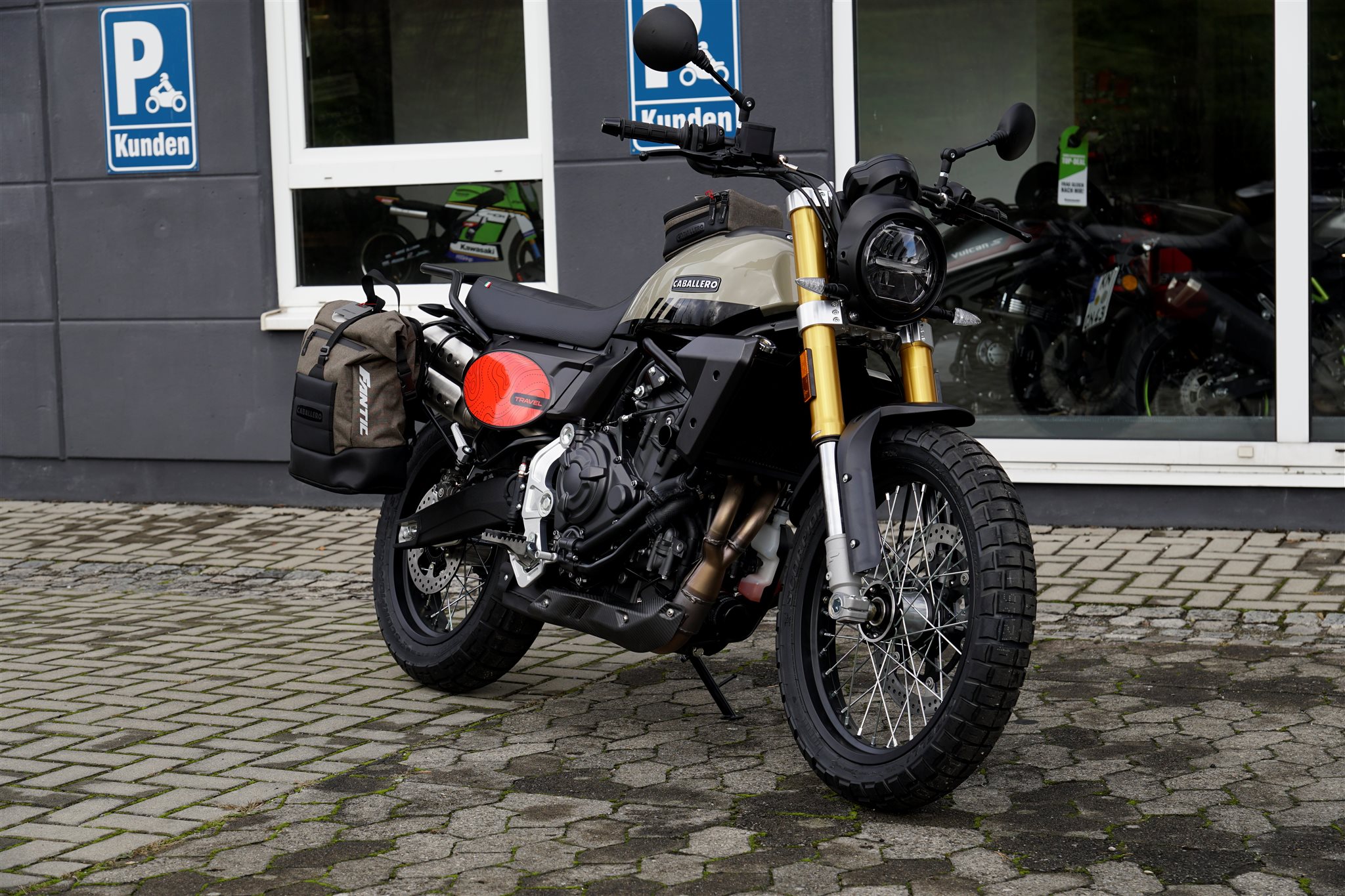 Fantic Caballero Travel 700