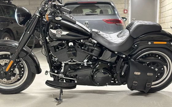 Gebrauchtmotorrad Harley-Davidson Softail Fat Boy Special FLSTFB - Bild 2