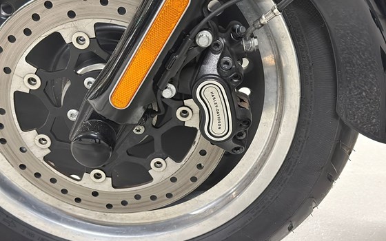 Gebrauchtmotorrad Harley-Davidson Softail Fat Boy Special FLSTFB - Bild 9