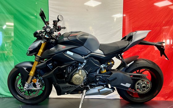Gebrauchtmotorrad Ducati Streetfighter V4 S - Bild 1