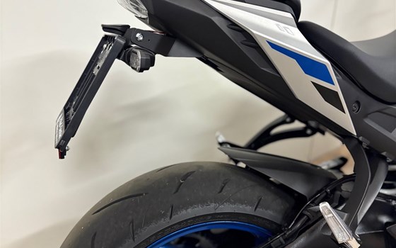 Gebrauchtmotorrad Suzuki GSX-S1000 - Bild 6