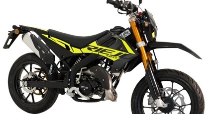 Neumotorrad Rieju MRT 50 All Black