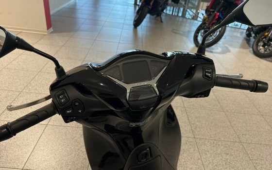 Gebrauchtmotorrad Honda SH150i - Bild 5