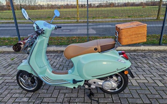 Neufahrzeug Vespa Primavera 50 Pic Nic - Bild 12