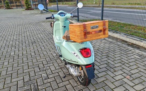 Neufahrzeug Vespa Primavera 50 Pic Nic - Bild 19