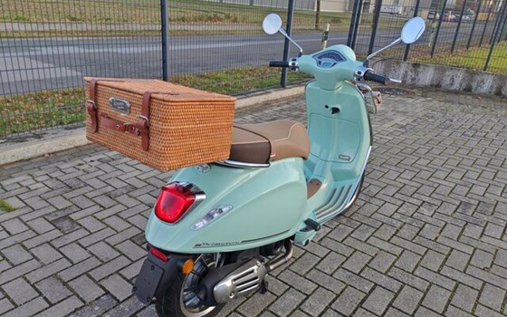 Neufahrzeug Vespa Primavera 50 Pic Nic - Bild 3