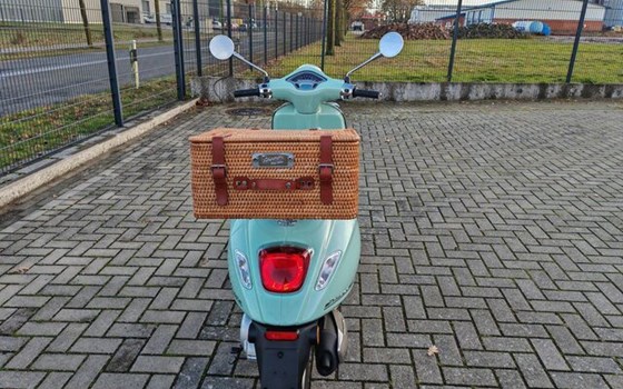 Neufahrzeug Vespa Primavera 50 Pic Nic - Bild 5