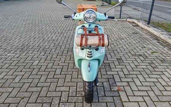 Neufahrzeug Vespa Primavera 50 Pic Nic - Bild 7