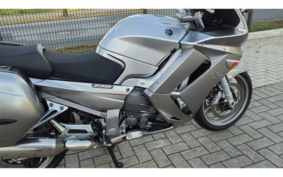 Gebrauchtmotorrad Yamaha FJR1300A - Bild 7