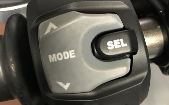 Gebrauchtmotorrad Suzuki V-Strom 1000 - Bild 9